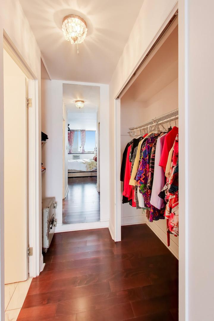 40 North Tower Road, Unit 16N Oak Brook, IL 60523 - Photo 18 of 31