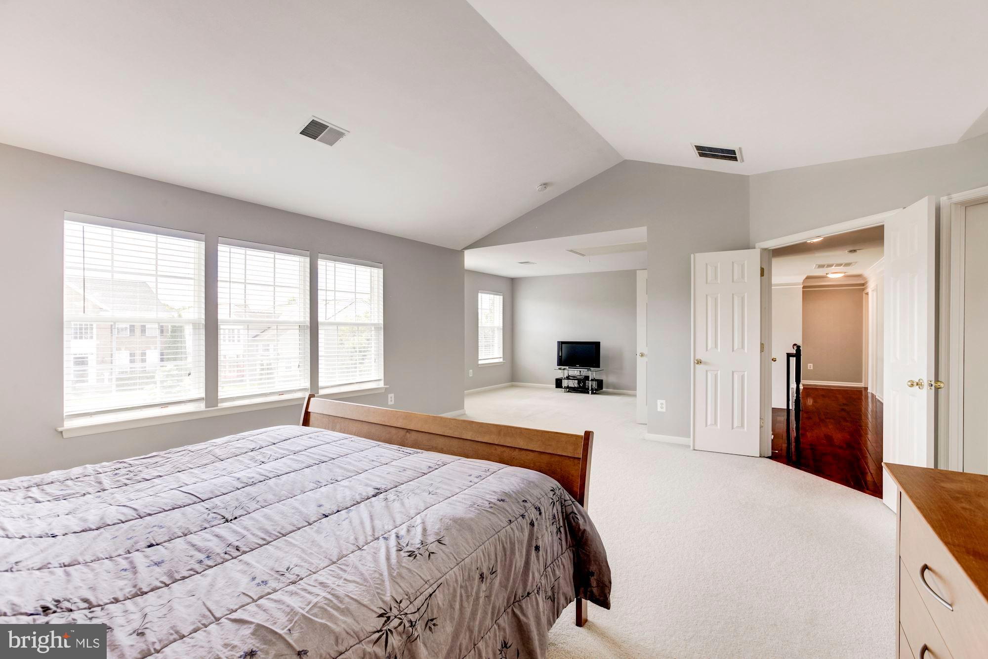 14221 Golden Hook Road Boyds, MD 20841 - Photo 19 of 36 Gallery Image 19