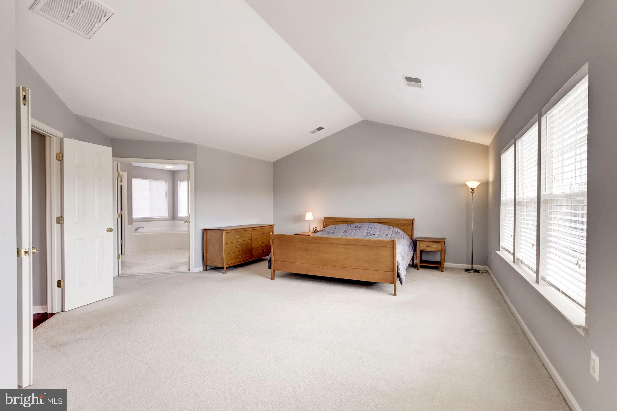 14221 Golden Hook Road Boyds, MD 20841 - Photo 21 of 36 Gallery Image 21