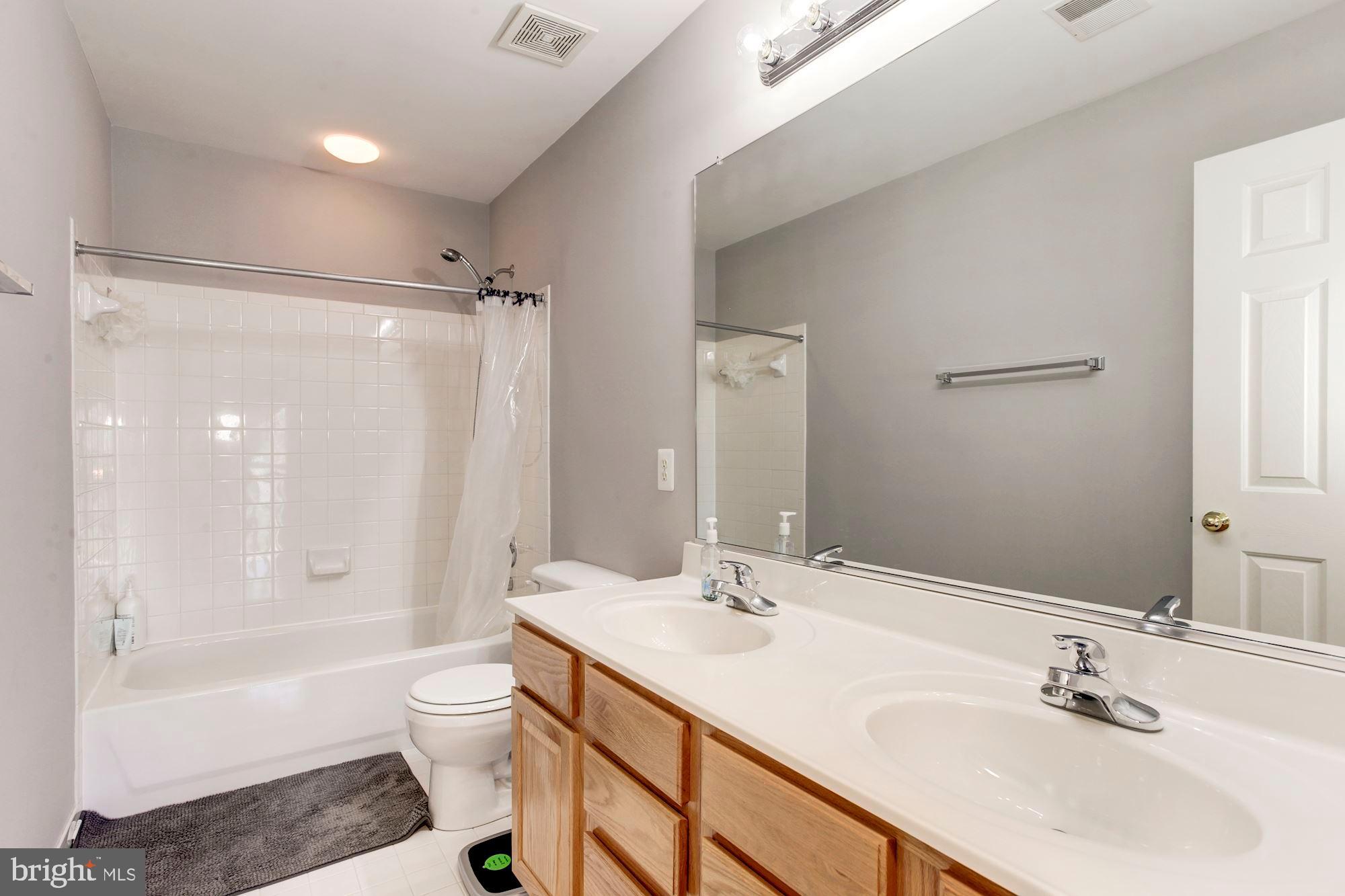 14221 Golden Hook Road Boyds, MD 20841 - Photo 27 of 36 Gallery Image 27