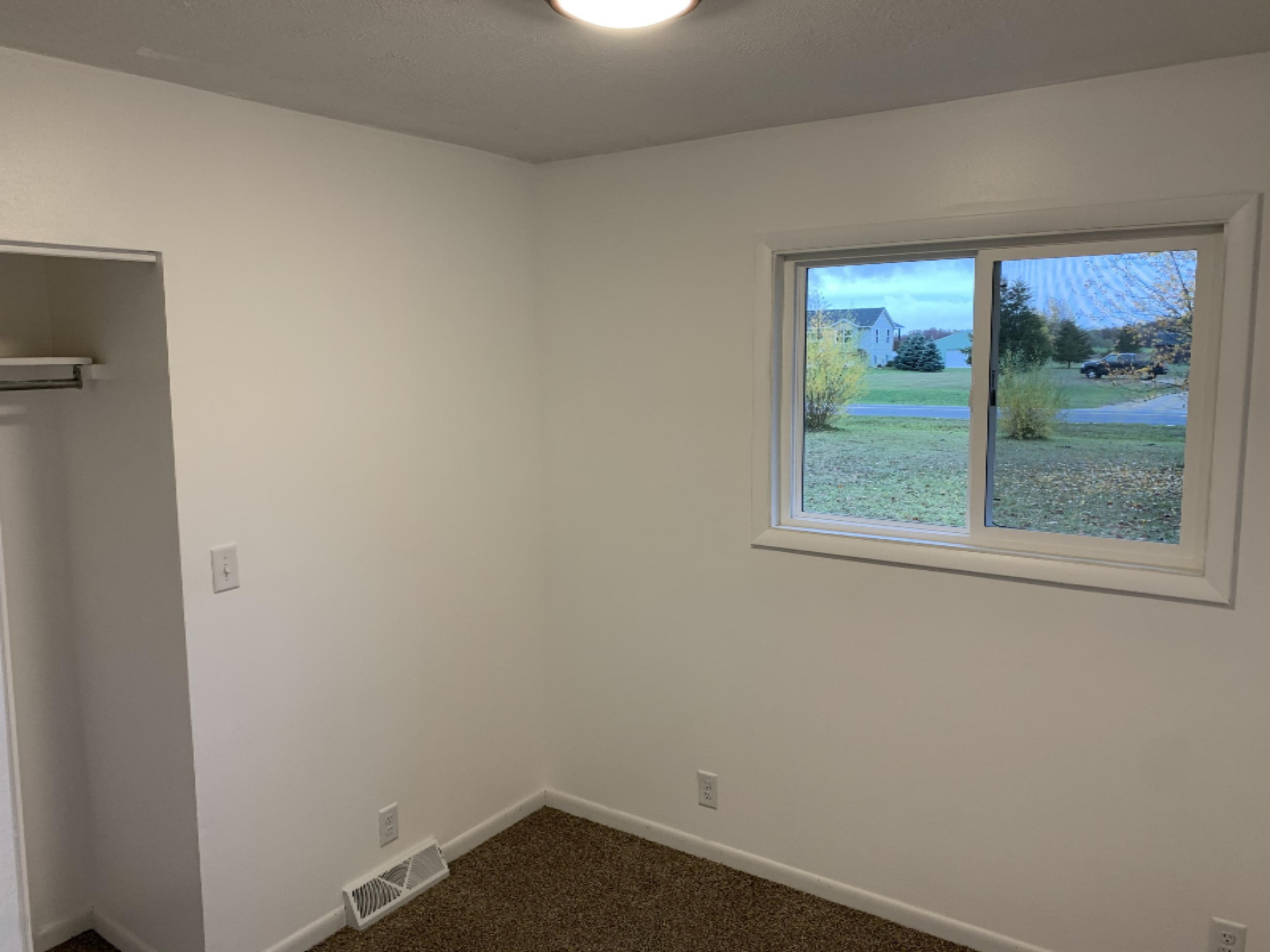5990 Whites Bridge Road Belding, MI 48809 - Photo 13 of 18 IMG_0754