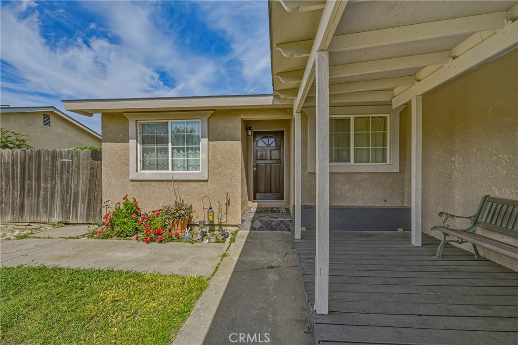 2394 Lance Street Merced, CA 95348 - Photo 3 of 34
