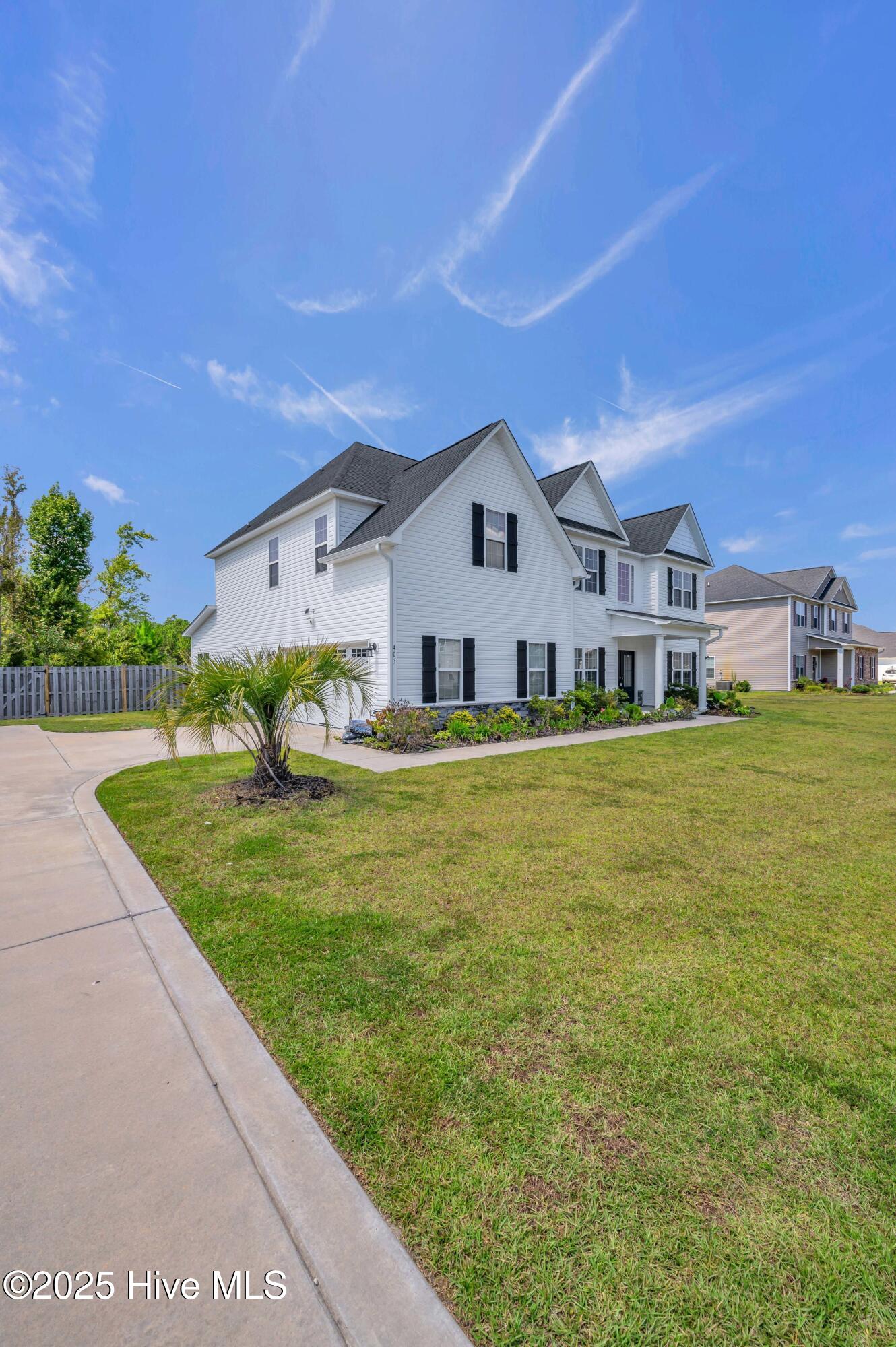 403 Habersham Avenue Rocky Point, NC 28457 - Photo 6 of 51 3_403 habersham ave-00003