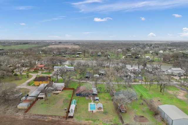 $2,500 | 358 Lake Placid Drive, Seguin, TX 78155