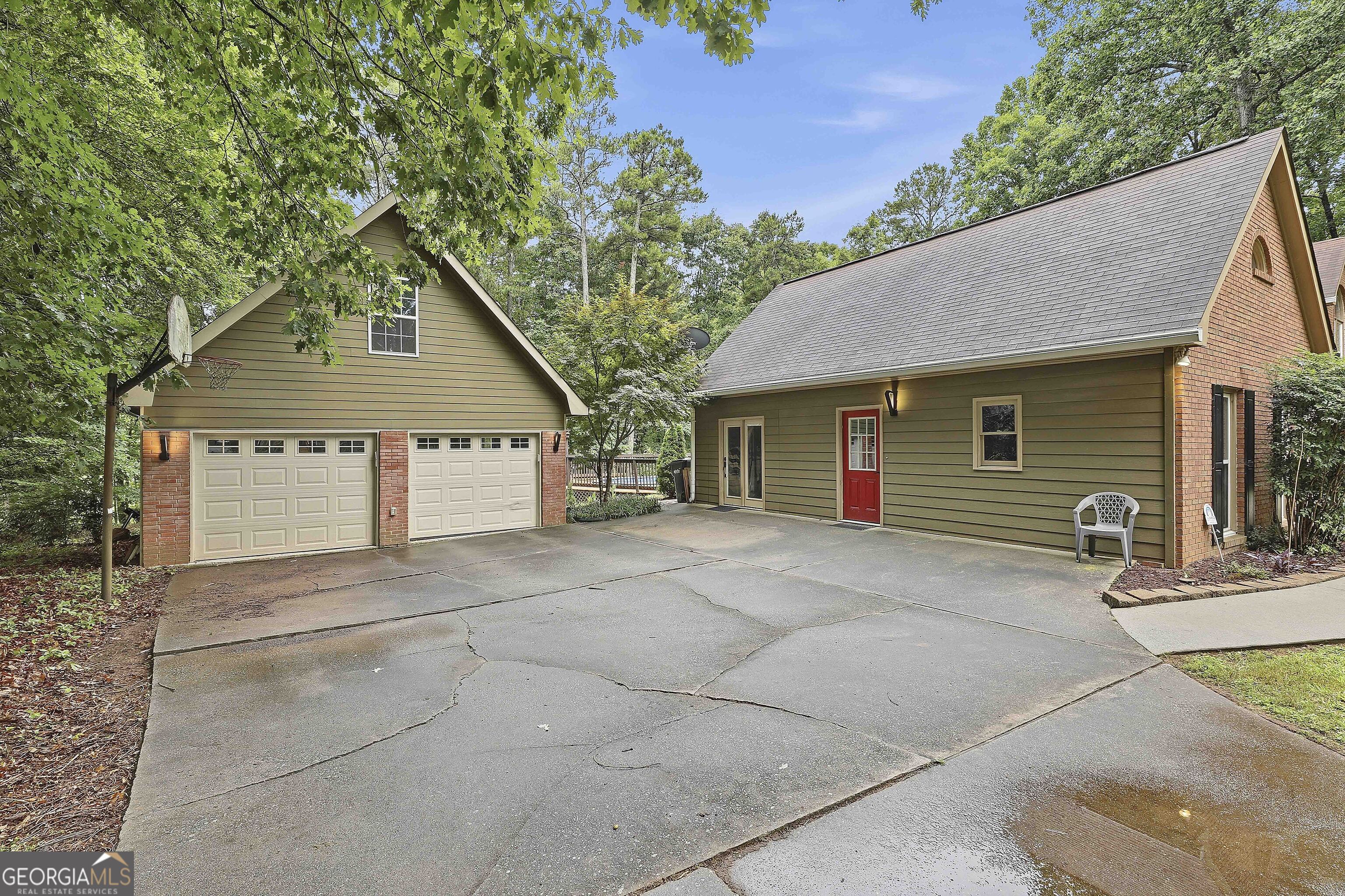 105 Crimson Ridge Tyrone, GA 30290 - Photo 5 of 37