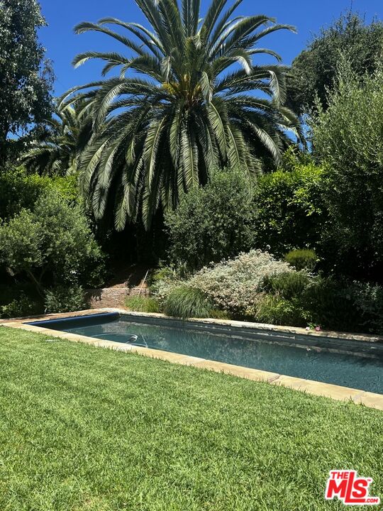 6456 Sycamore Meadows Drive Malibu, CA 90265 - Photo 31 of 34 a view of outdoor space and yard