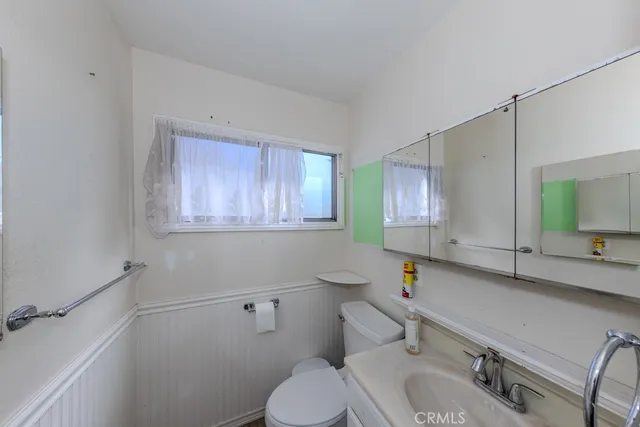 $1,000,000 | 690 Capital Street, Costa Mesa, CA 92627