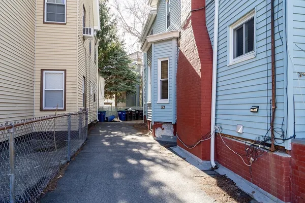 $1,595,000 | 34 Summer Street, Somerville, MA 02143