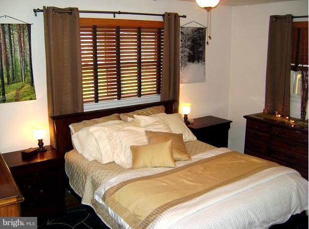 233 Hook Road Westminster, MD 21157 - Photo 13 of 28 Bedroom (Master)