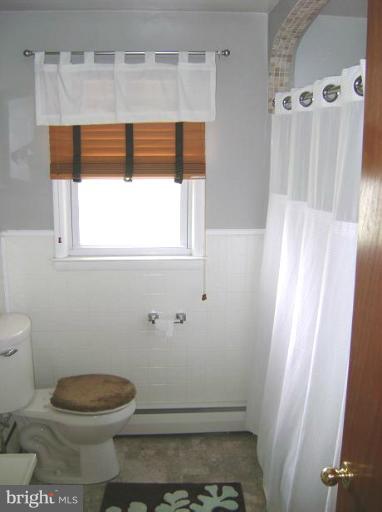 233 Hook Road Westminster, MD 21157 - Photo 19 of 28 Bath