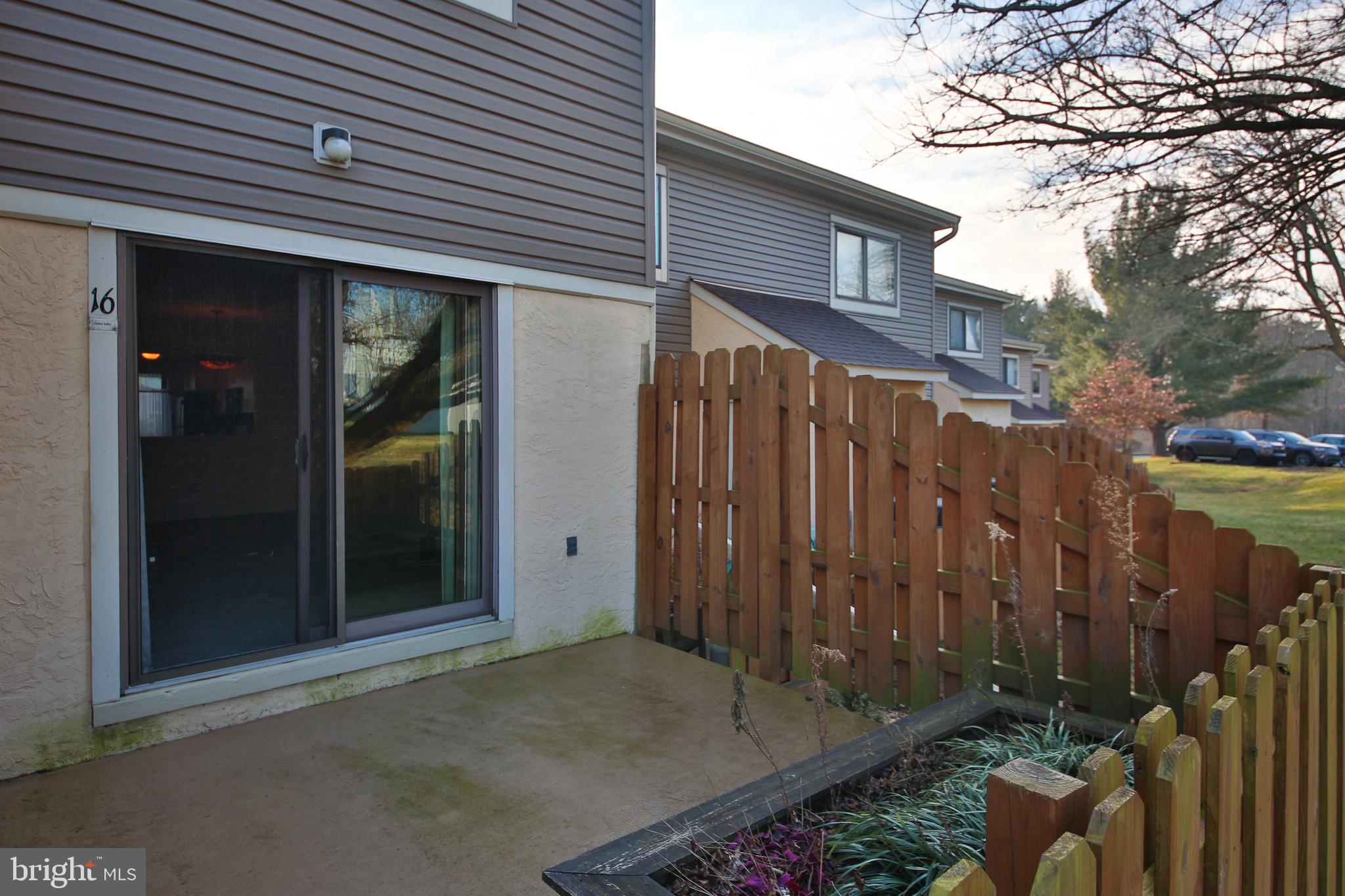 16 Ember Lane Horsham, PA 19044 - Photo 22 of 27 a backyard of a house