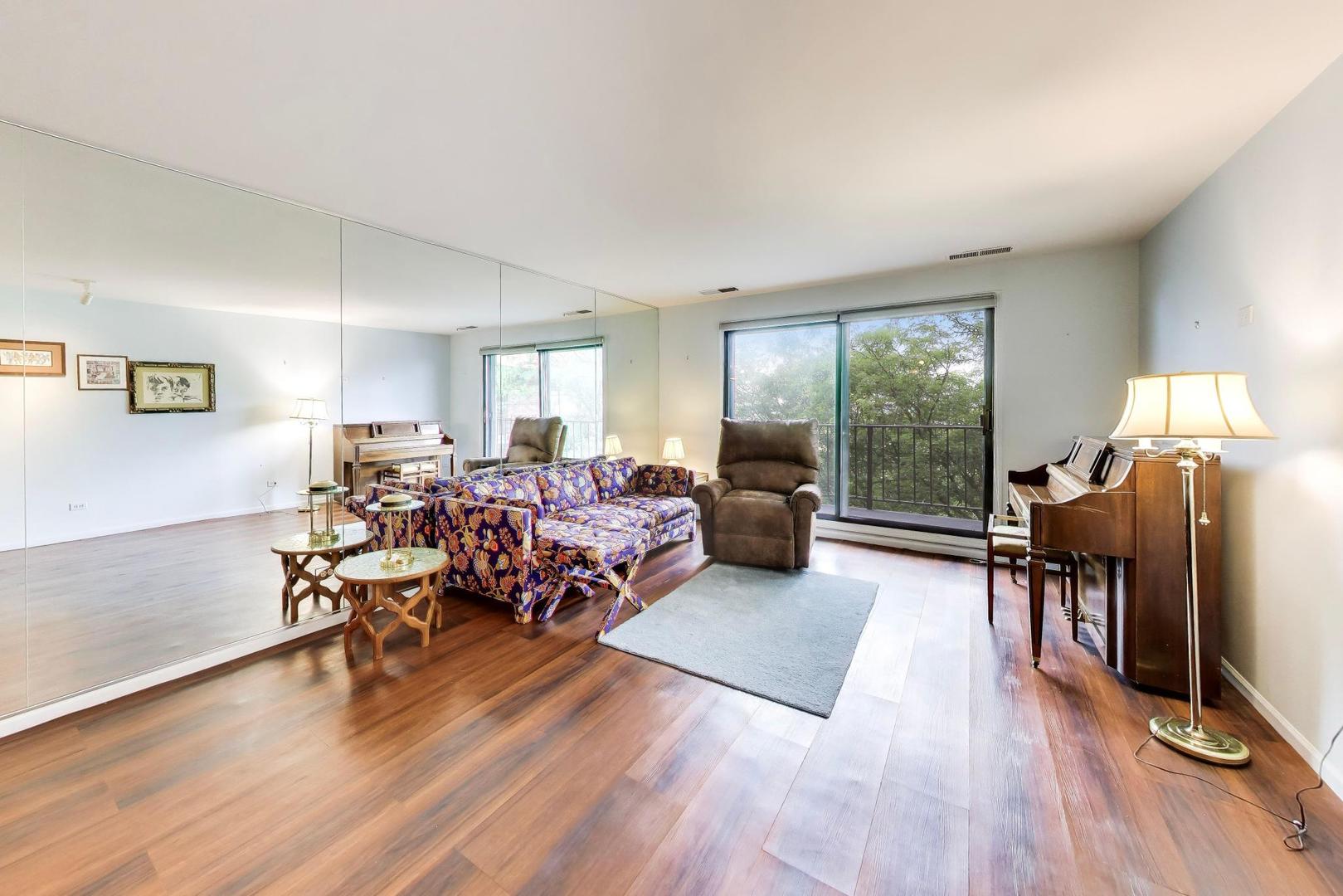 9558 Gross Point Road, Unit A605 Skokie, IL 60076 - Photo 3 of 24