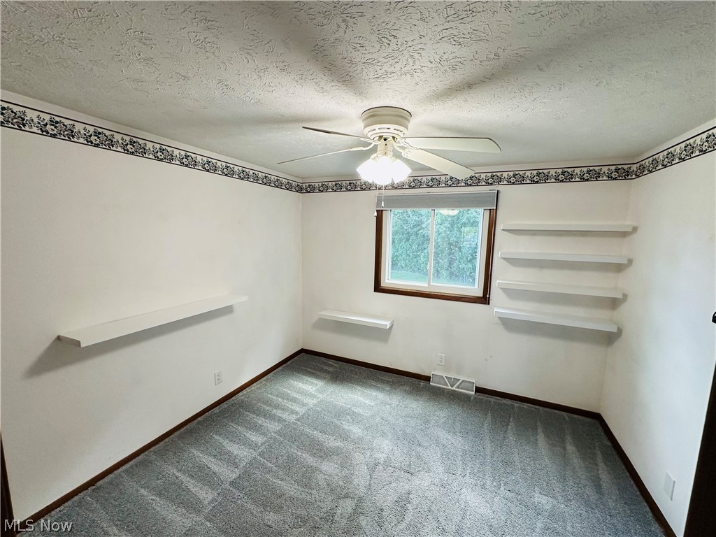 1869 Empire Road Wickliffe, OH 44092 - Photo 8 of 18 NEUTRAL DECOR. PROFESSIONALLY CLEANED