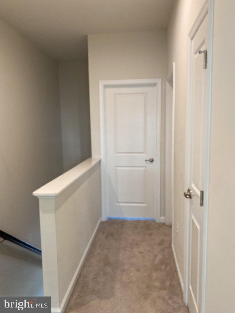 531 View Point Way Fredericksburg, VA 22405 - Photo 18 of 36 Bright and inviting hallway retreat.