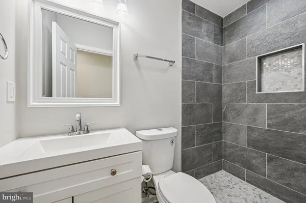 $1,850 | 750 Reservoir Street, Unit B, Baltimore, MD 21217