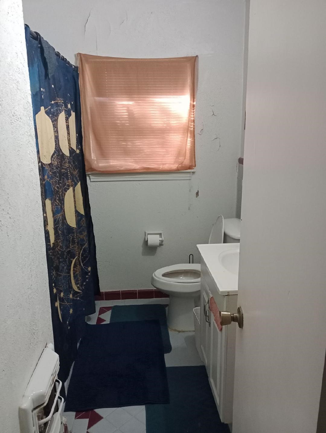 5758 Belmark Street Houston, TX 77033 - Photo 6 of 9