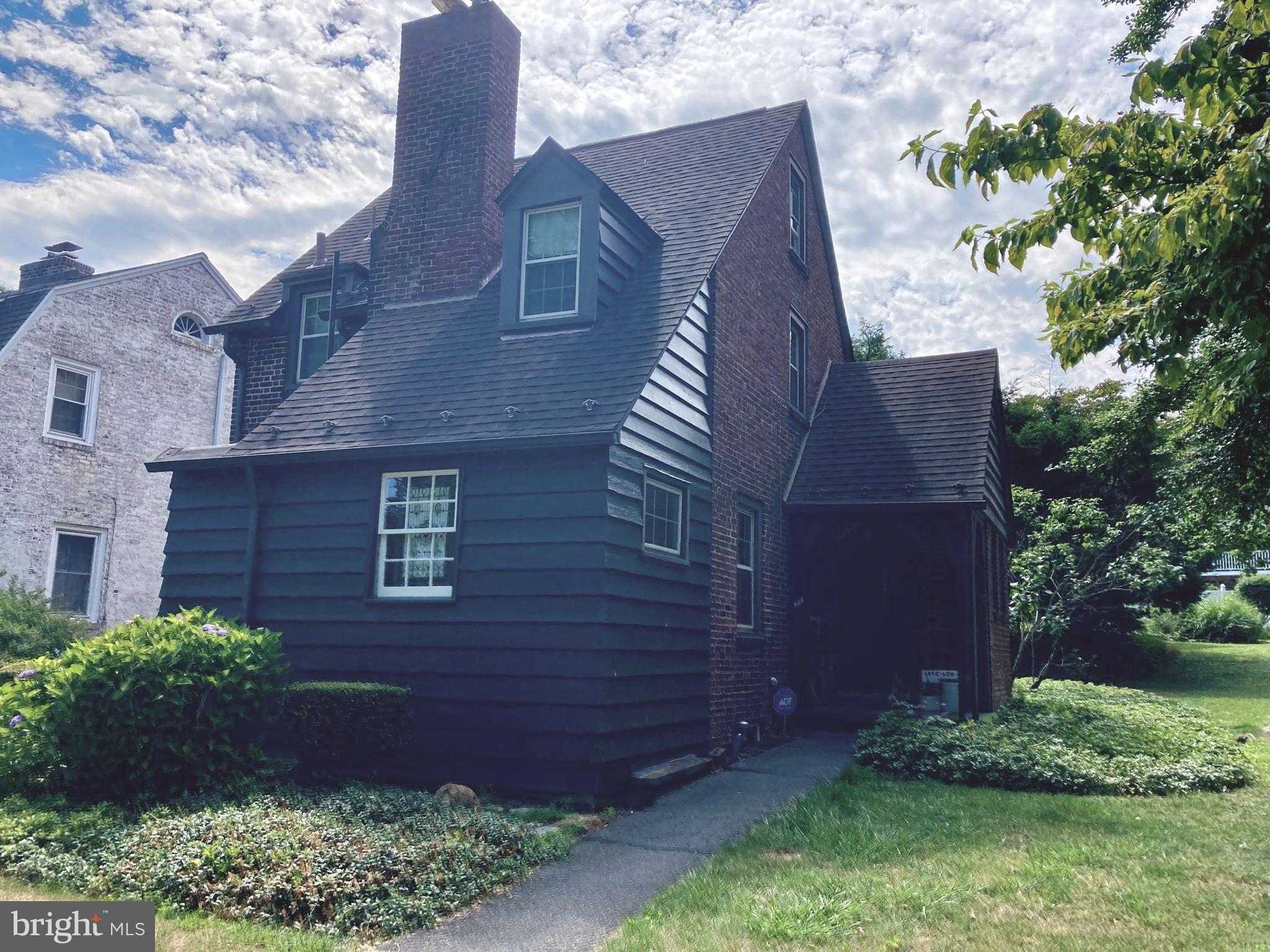 822 Old Wyomissing Road Reading, PA 19611 - Photo 1 of 33 Gallery Image 1