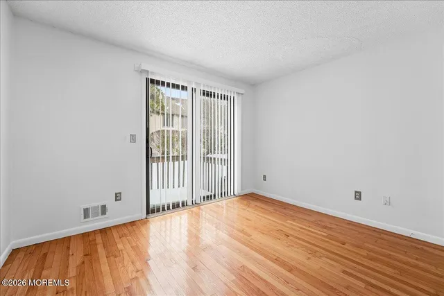 $2,500 | 3431 Bridge Avenue, Unit 15, Point Pleasant, NJ 08742