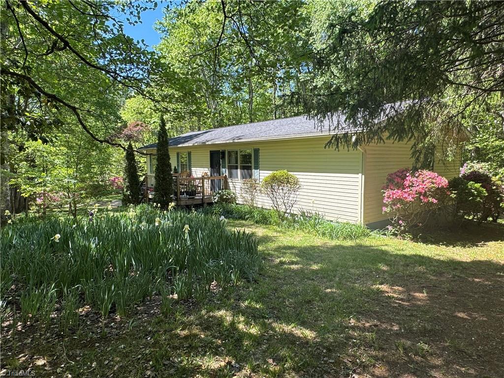 622 Moravian Mill Road Moravian Falls, NC 28654 - Photo 2 of 31