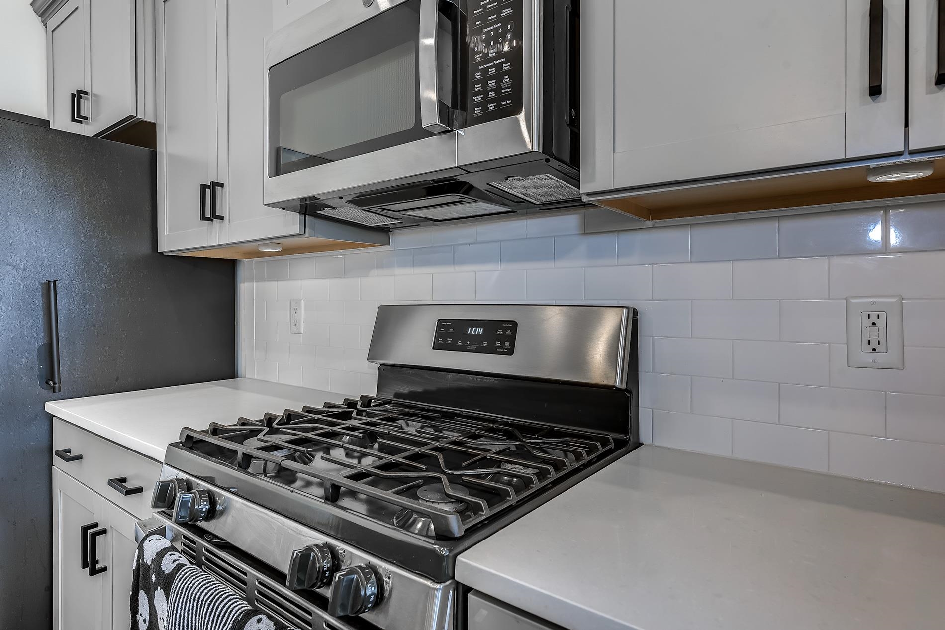 405 Heathside Street Murrells Inlet, SC 29576 - Photo 13 of 53