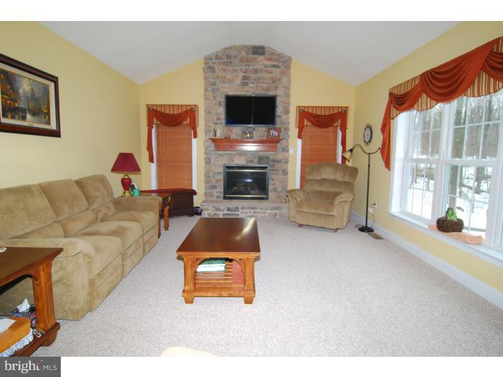 122 Kane Road Morgantown, PA 19543 - Photo 11 of 25 Gallery Image 11
