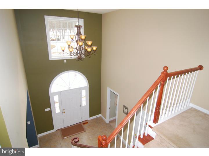 122 Kane Road Morgantown, PA 19543 - Photo 4 of 25 Gallery Image 4
