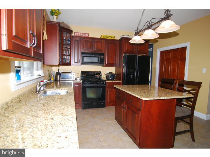 122 Kane Road Morgantown, PA 19543 - Photo 6 of 25 Gallery Image 6