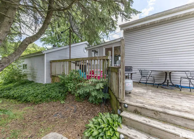 $129,000 | 108 North Poplar Street, Cambridge, IL 61238