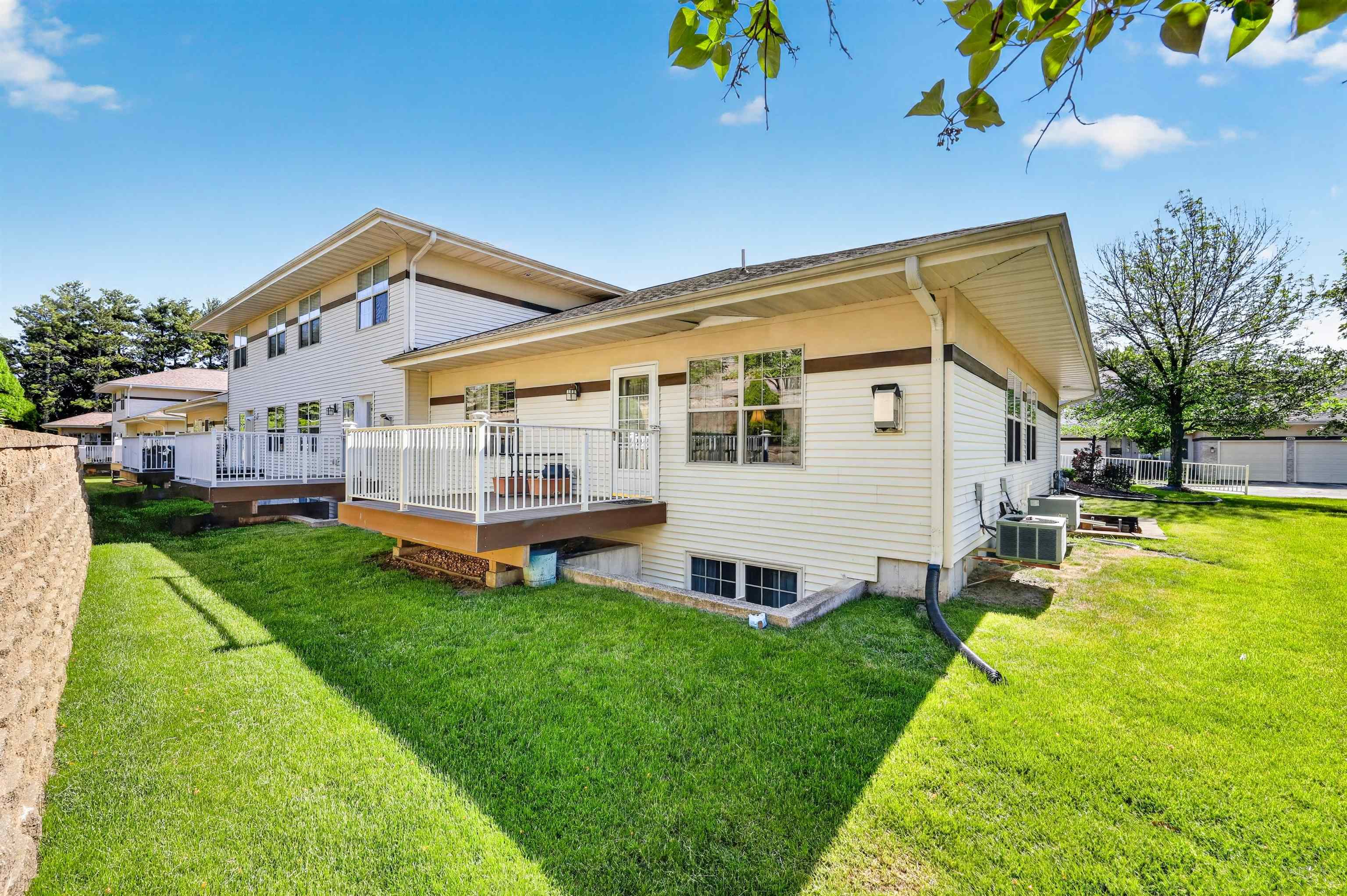 672 Clardell Drive Sun Prairie, WI 53590 - Photo 35 of 43