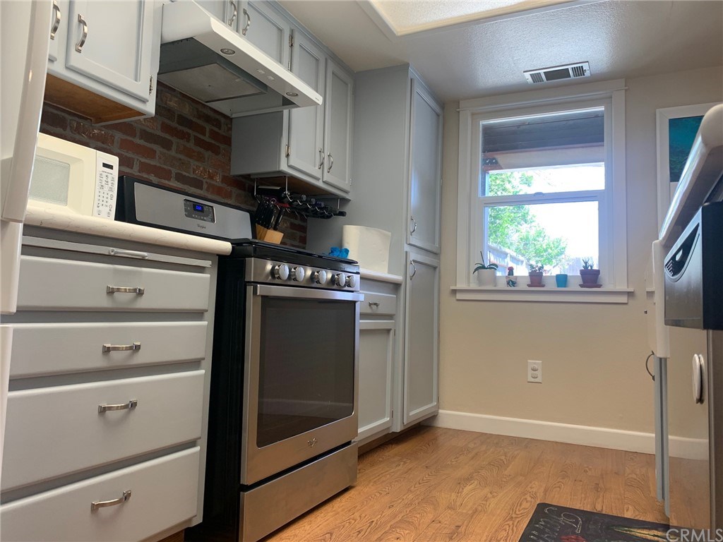 829 Hogan Place Paso Robles, CA 93446 - Photo 13 of 31