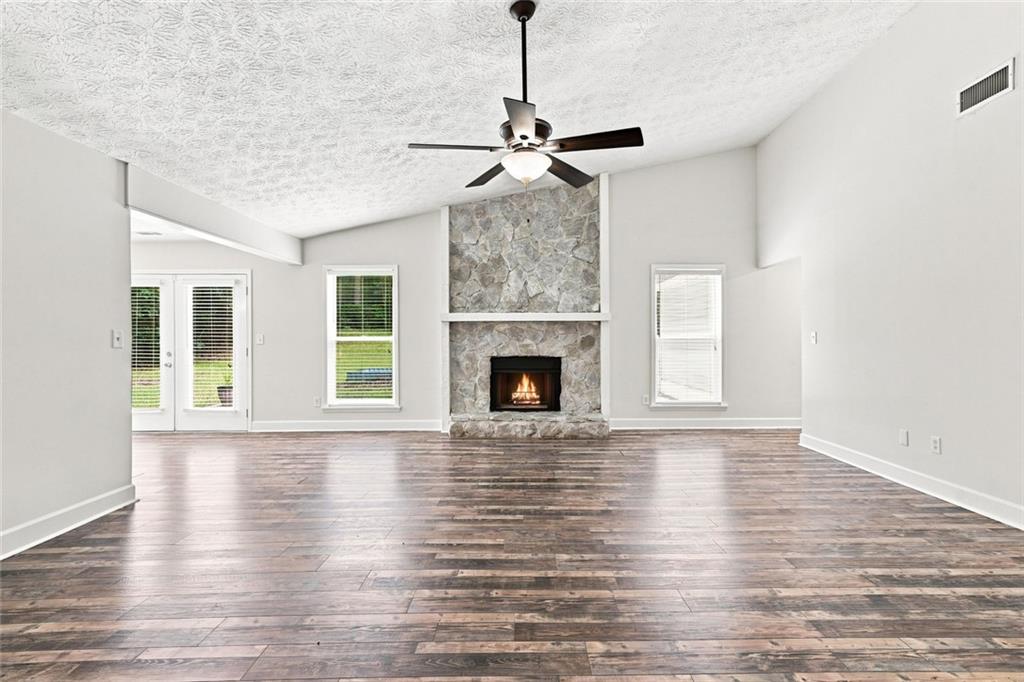 4632 Yeager Road Douglasville, GA 30135 - Photo 8 of 46 Gallery Image 8