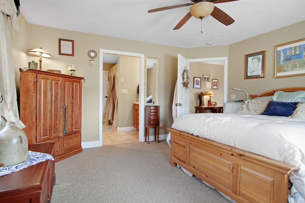 770 Podunk Road East Brookfield, MA 01515 - Photo 22 of 42