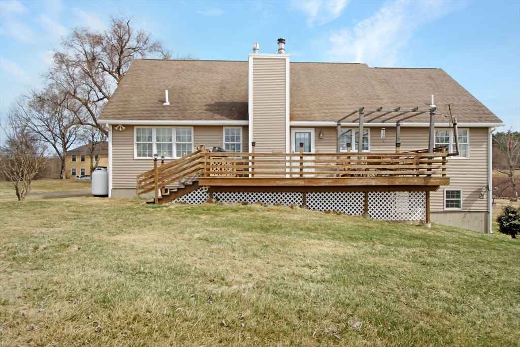 770 Podunk Road East Brookfield, MA 01515 - Photo 3 of 42