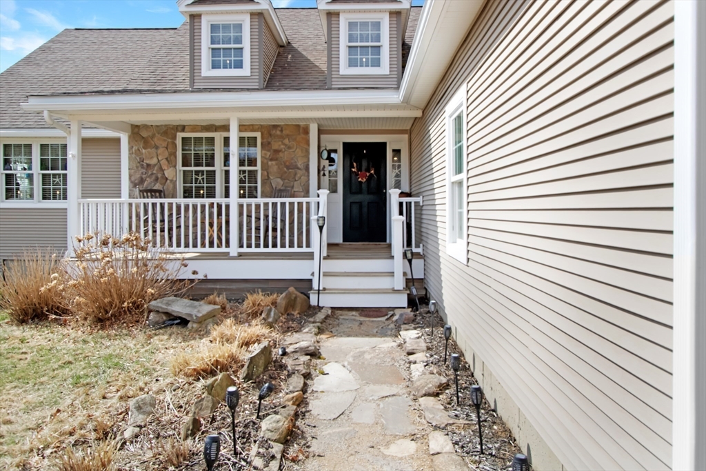 770 Podunk Road East Brookfield, MA 01515 - Photo 8 of 42