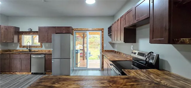 $219,000 | 261 Elmira Street, Troy, PA 16947