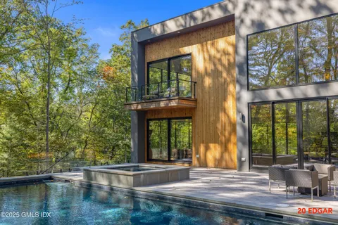 $6,685,000 | 18 Edgar Road, Greenwich, CT 06831