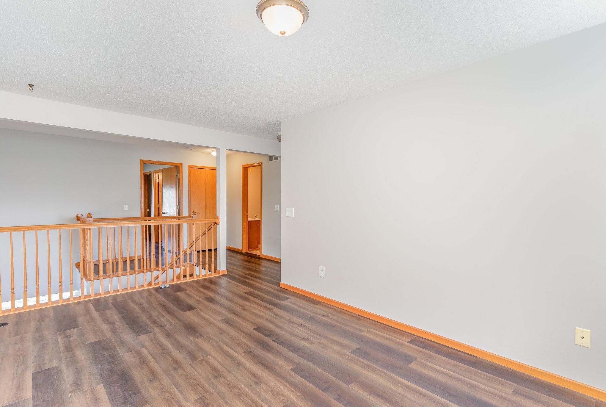 15684 Finewood Court Apple Valley, MN 55124 - Photo 15 of 27