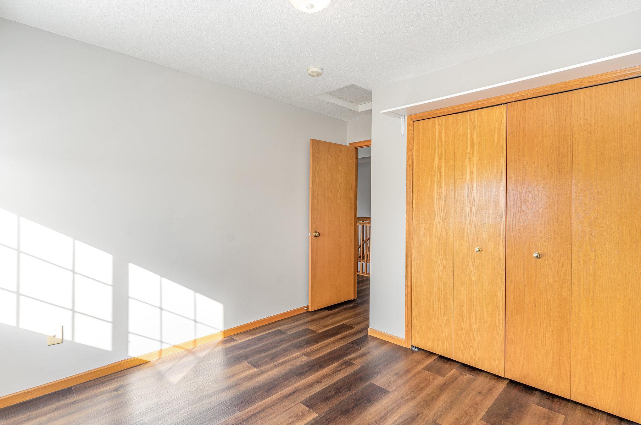 15684 Finewood Court Apple Valley, MN 55124 - Photo 23 of 27