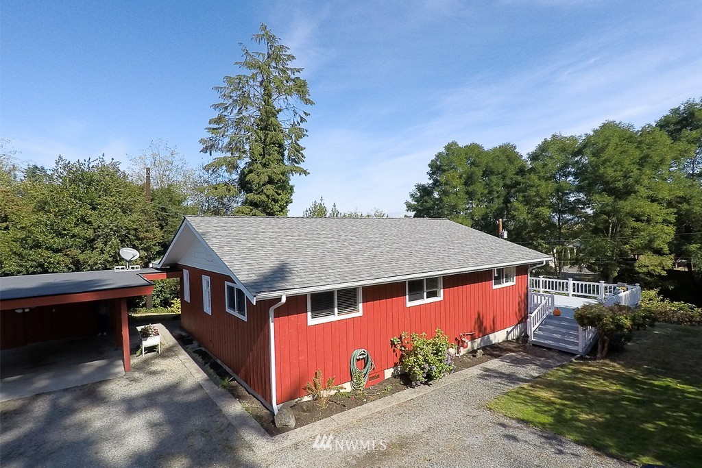 5724 Cady Road Everett, WA 98203 - Photo 5 of 25