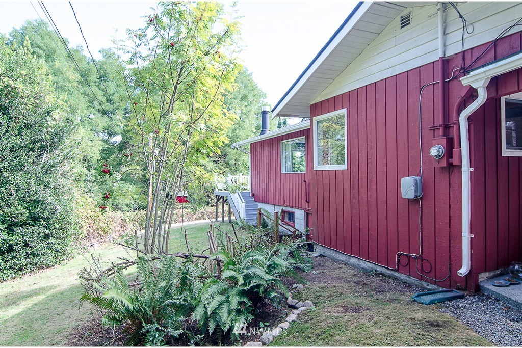 5724 Cady Road Everett, WA 98203 - Photo 8 of 25
