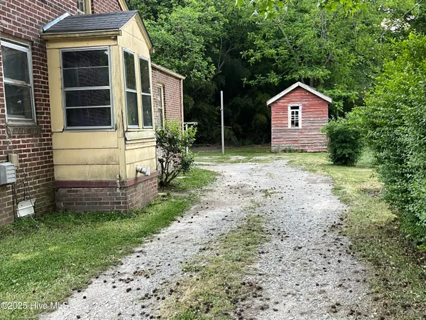 $69,000 | 205 Maple Street, Rich Square, NC 27869