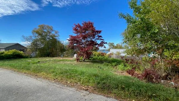 $26,900 | 11 Lovelace Street, Eastport, ME 04631