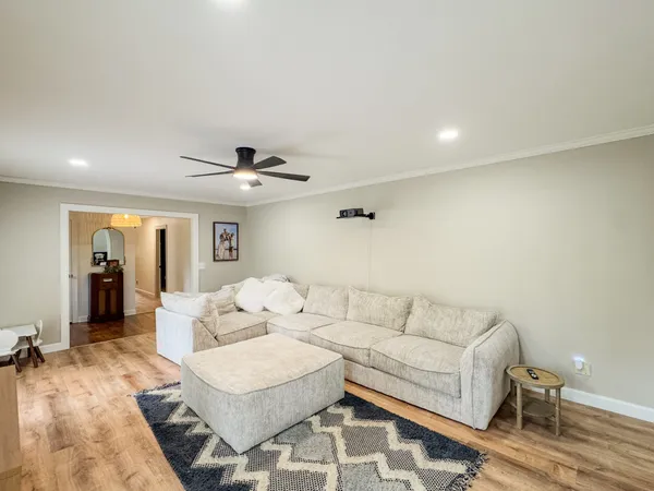 $459,900 | 1506 Hillwood Circle, Lafayette, TN 37083
