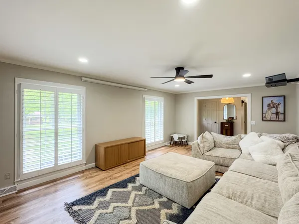 $459,900 | 1506 Hillwood Circle, Lafayette, TN 37083