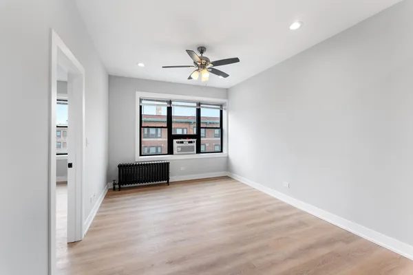 $1,731 | 1546 West Jonquil Terrace, Unit 102, Chicago, IL 60626