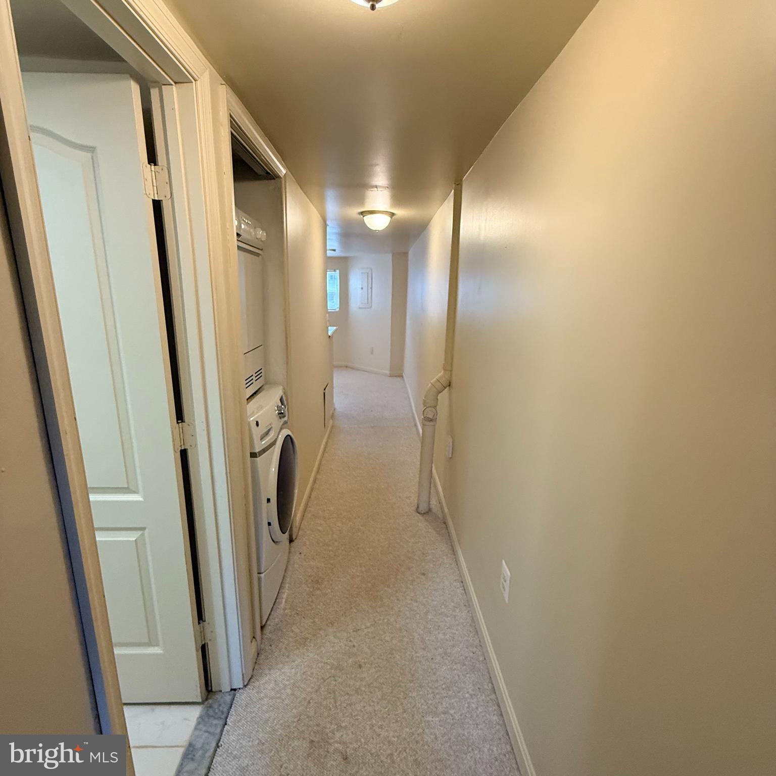 33 Randolph Place Northwest, Unit B Washington, DC 20001 - Photo 15 of 24 Hallway