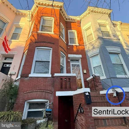 $1,800 | 33 Randolph Place Northwest, Unit B, Washington, DC 20001