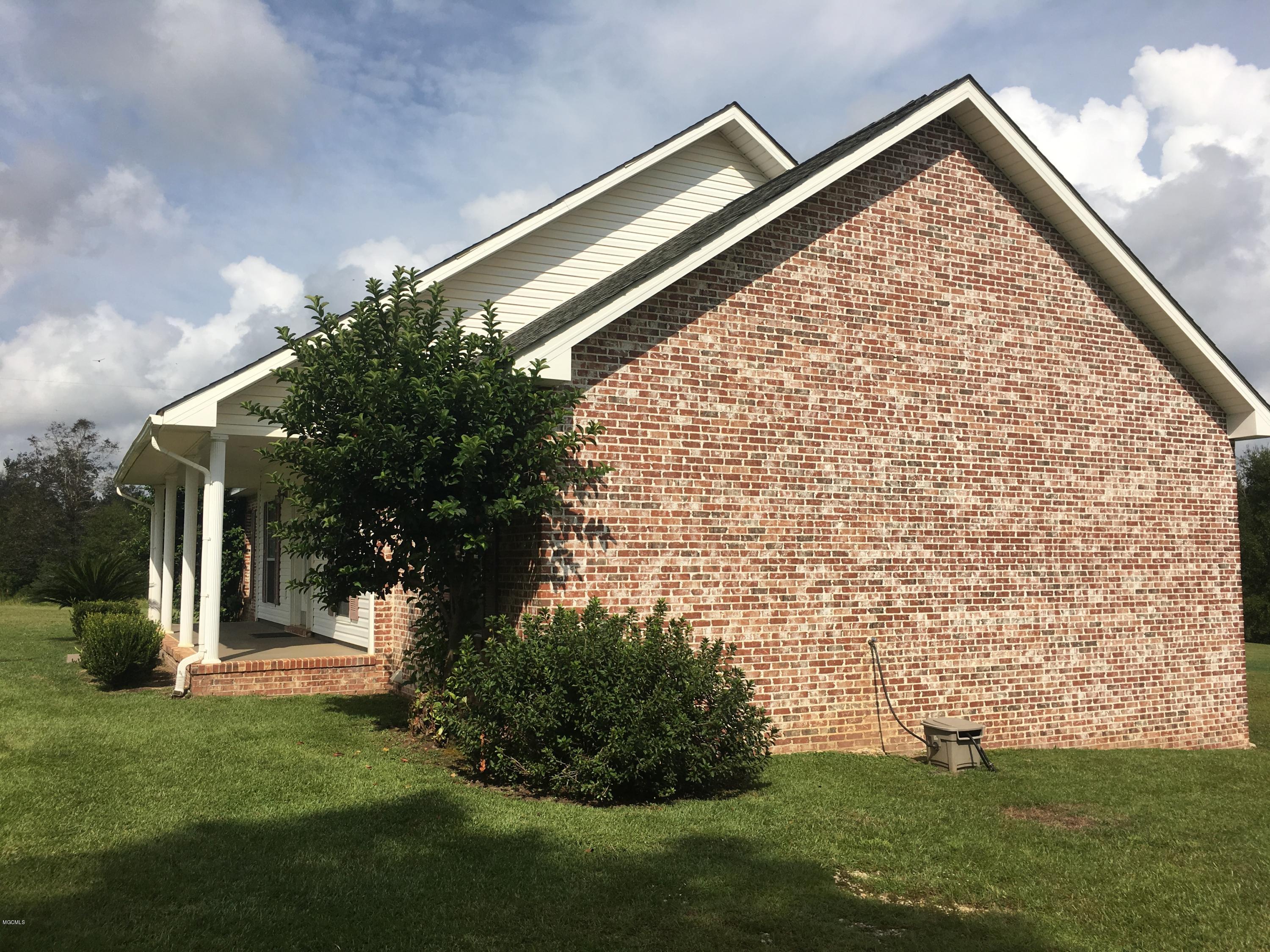 2125 East McHenry Road Perkinston, MS 39573 - Photo 3 of 32 IMG_5543