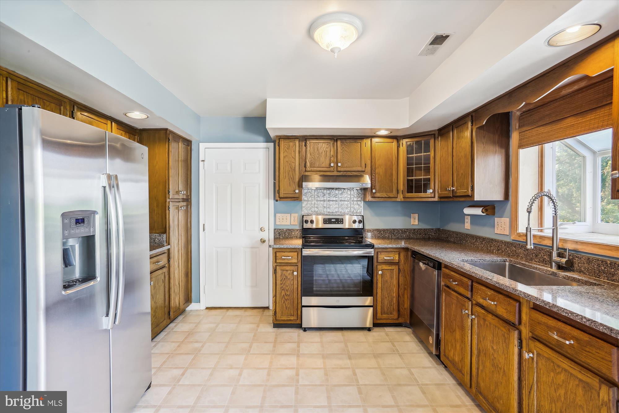 4652 Newington Road Jefferson, MD 21755 - Photo 15 of 61 Gallery Image 15