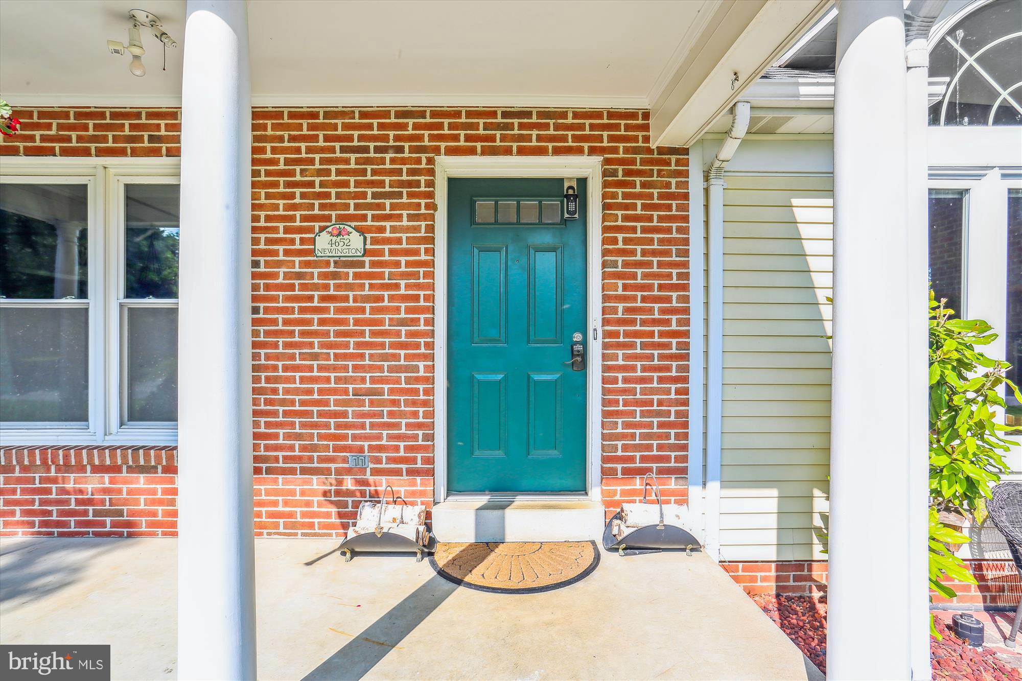 4652 Newington Road Jefferson, MD 21755 - Photo 3 of 61 Gallery Image 3